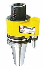 OPRAWKA Z DOPROWADZENIEM CHŁODZIWA BT40SLO32-165